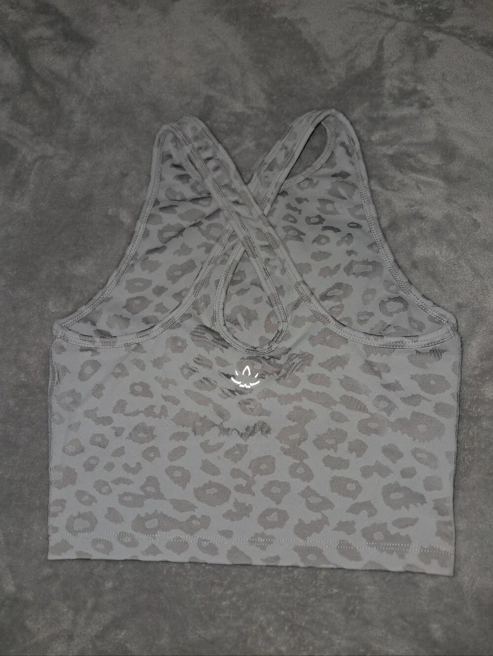 Beyond Yoga Gray Leopard Print Cropped Tank - Women's Sports Bra Style Sz. S
